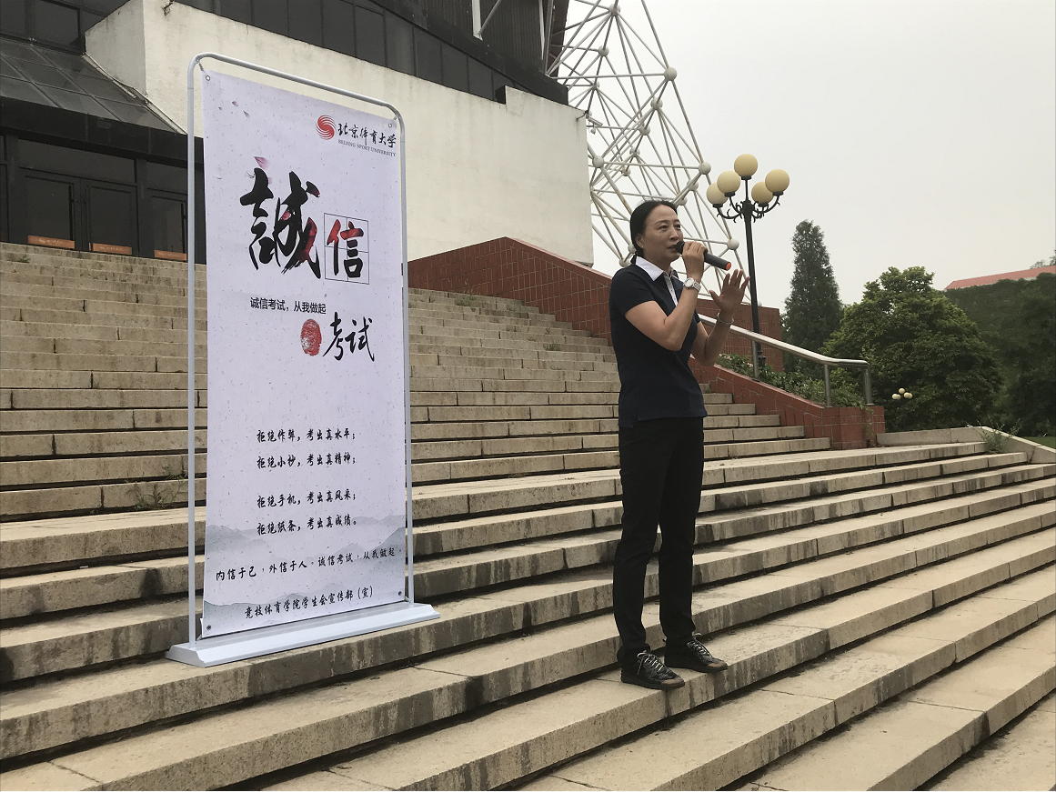 098b32ae9d6c4e59bfcfd97b4f5be2fc.png 098b32ae9d6c4e59bfcfd97b4f5be2fc.png