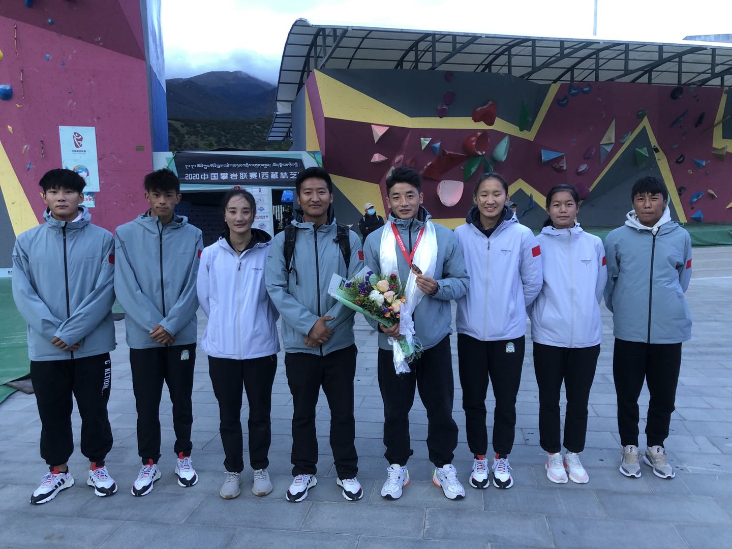 4b5e3d5e67e548259f8c98135c749c8b.jpg 4b5e3d5e67e548259f8c98135c749c8b.jpg