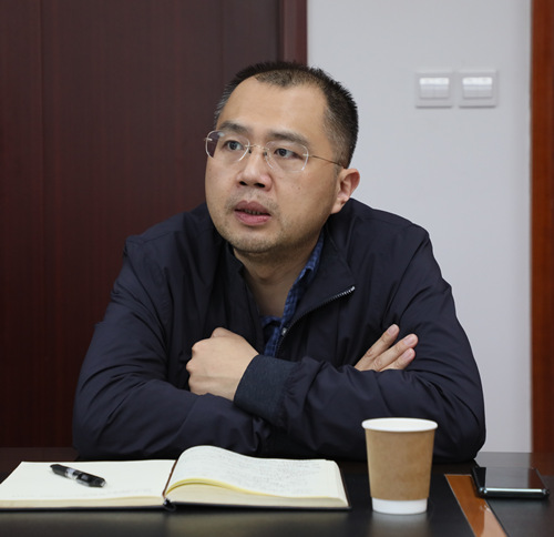 43a37f9a7f964d5595f0b75dfca68faa.jpg 殷书记3.JPG