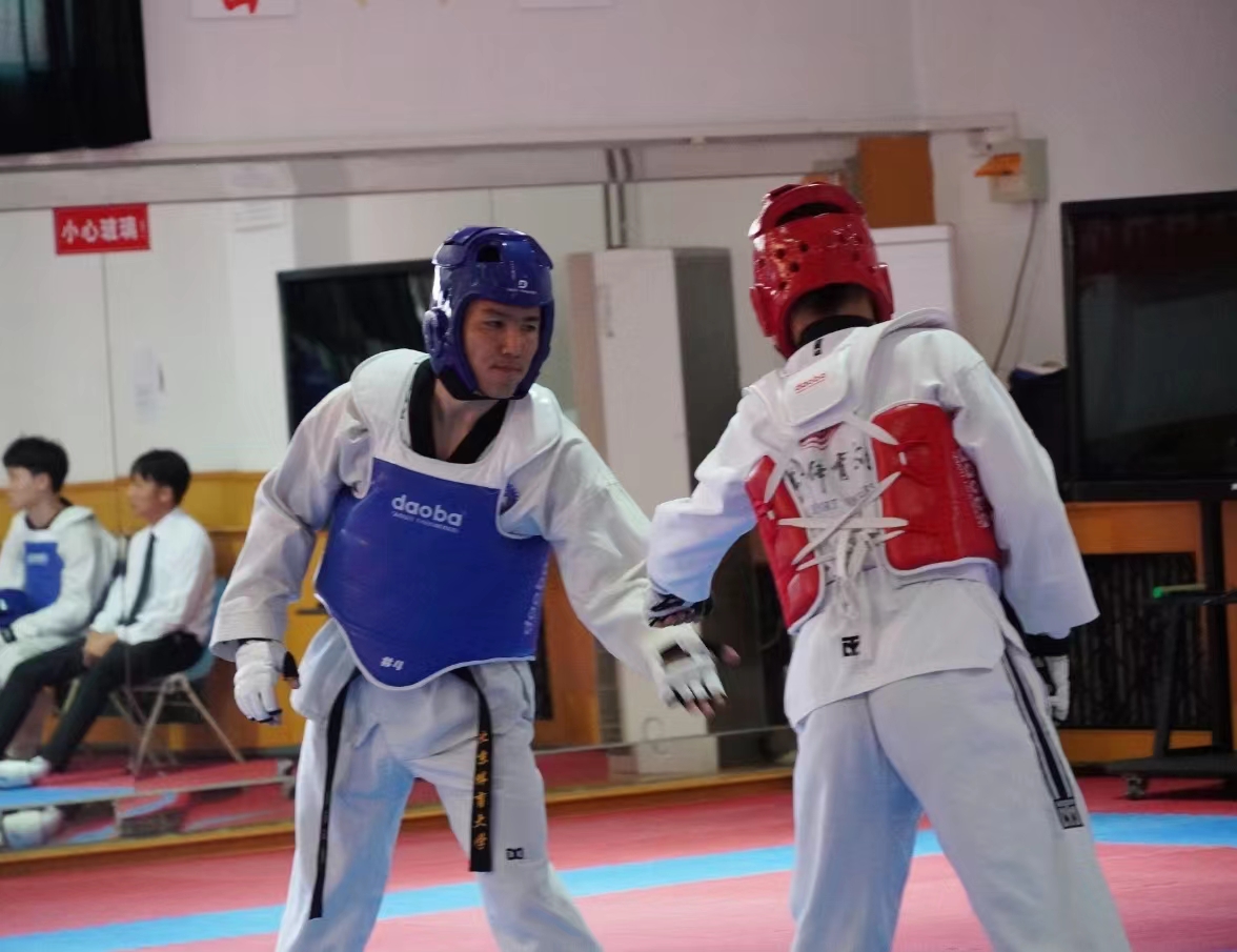 d652702f3e2841bbbe370bf17034e67b.jpg d652702f3e2841bbbe370bf17034e67b.jpg